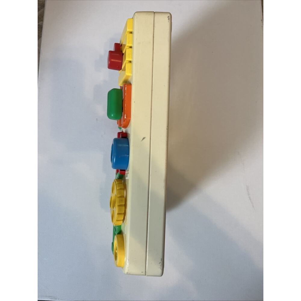 Fisher-Price 1993 Vintage Pop-Up Barn Farm Animals Tractor Baby Activity Toy - Picture 7 of 9